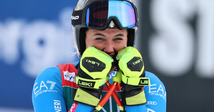 Laura Pirovano conquista la Coppa di discesa libera: fino a un mese fa non aveva mai vinto, oggi è in cima al mondo