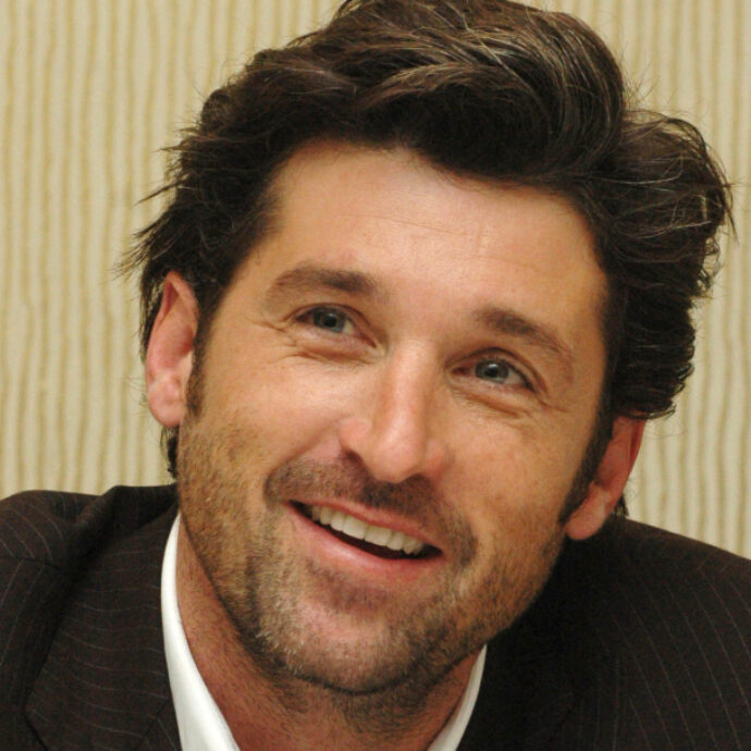 “Il successo di Grey’s Anatomy? Mi ha costretto a diventare casalingo. A volte uscire in famiglia è difficile con i fan che oltrepassano il limite”: così Patrick Dempsey