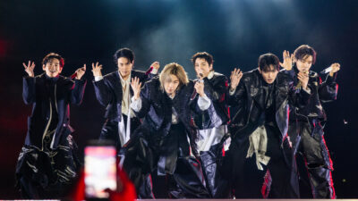 Copertina di BTS osannati da 104mila fan in Corea del Sud: ecco il primo concerto dopo il servizio militare di 4 anni
