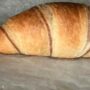 Copertina di Soffocato da un boccone di croissant: muore 51enne a San Martino Buon Albergo (Verona)