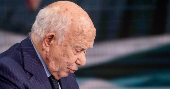 È morto Paolo Cirino Pomicino, l’ex parlamentare della Dc e ministro dei governi Andreotti aveva 87 anni