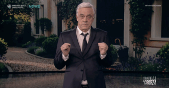 Crozza diventa Tajani: "Io ministro? Questa cosa mi è capitata tra capo e collo...strano vero?"