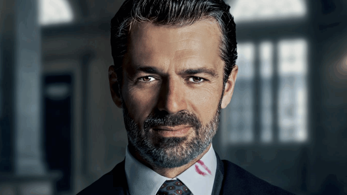 “Appaio calmo, carino, pacato, ma ho eccessi di rabbia. E poi sono tremendamente permaloso: mi offendo, me la lego al dito. Non sempre faccio i film che desidero: a volte lavoro perché devo lavorare”: così Luca Argentero