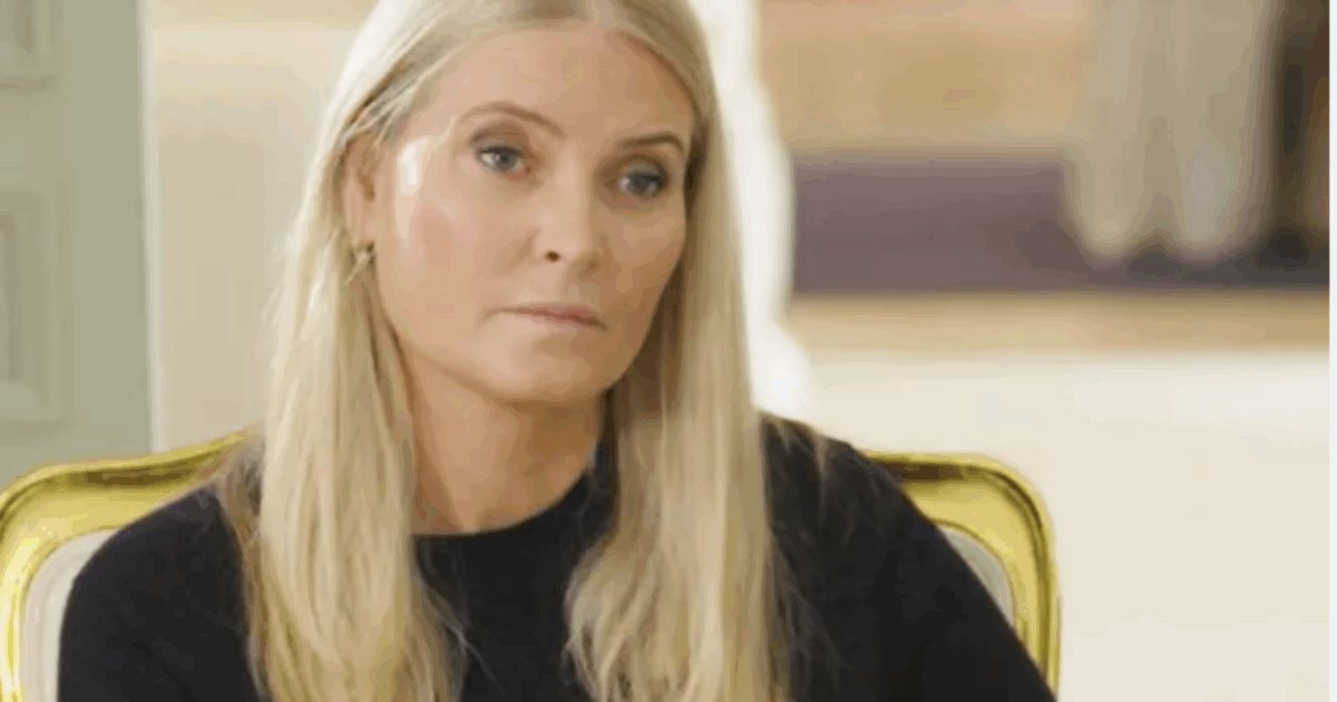 “Sono stata manipolata e ingannata. Quando accade non te ne accorgi”: la principessa di Norvegia per la prima volta in tv sul suo incontro con Jeffrey Epstein