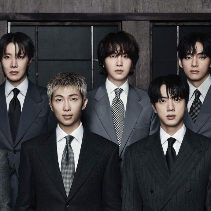 Il ritorno dei BTS dopo il servizio militare: 260mila fan per la prima esibizione live, l’album “Arirang” in un giorno ha venduto 4 milioni di copie, e arriva il docu-film Netflix