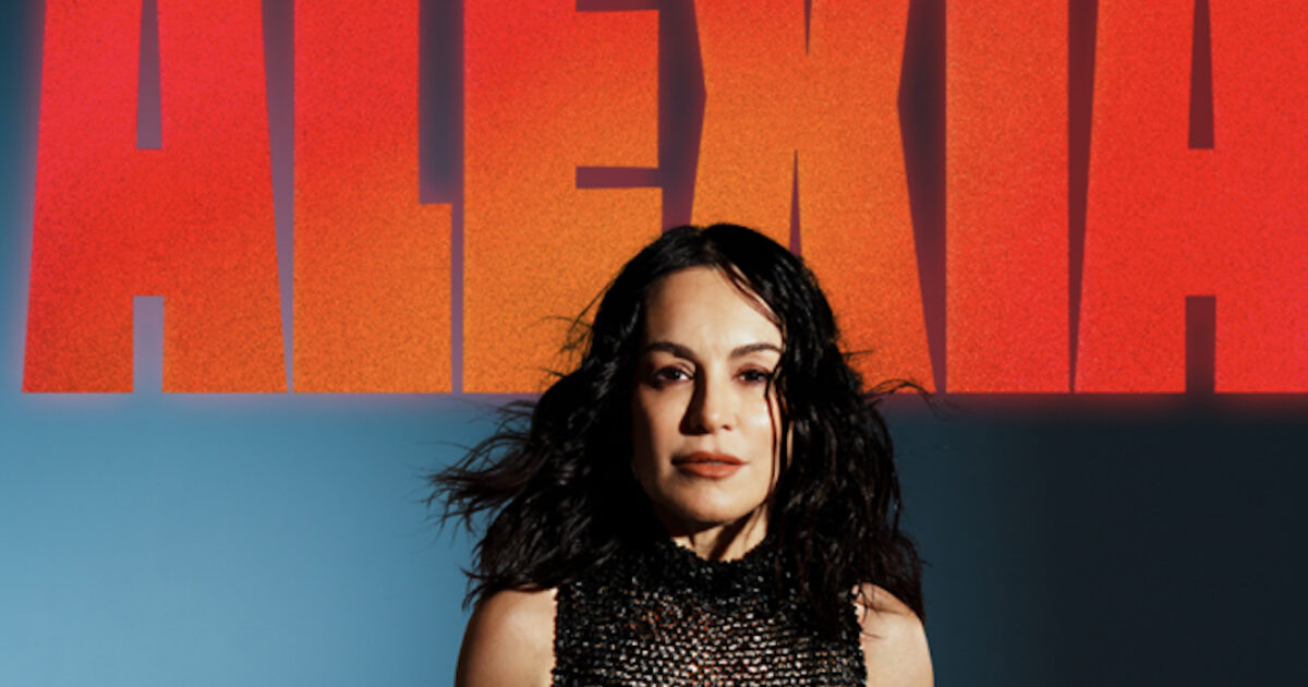 “Essere alta 1.50 ti costringe a fare attenzione al peso perché la tv ti ingrassa. Al cinema se ho davanti quello alto, chiedo il seggiolino per i bambini”: lo rivela Alexia