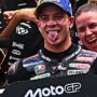 Copertina di MotoGp, Aprilia domina in Brasile: Bezzecchi davanti a Martin, vola in testa al Mondiale | Ordine d’arrivo e nuova classifica