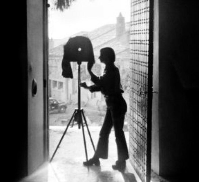 Agnès Varda e lo sguardo che ha anticipato la Nouvelle Vague. Due mostre tra Roma e Bologna