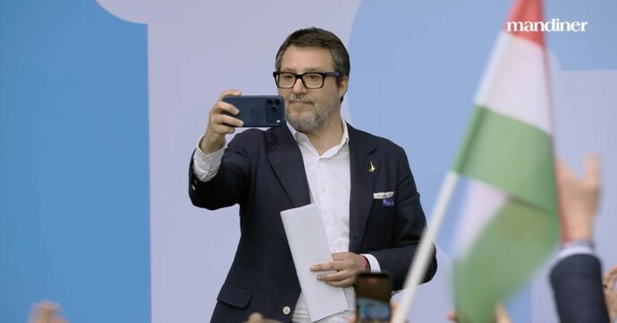 Referendum, Salvini attende i risultati a Budapest lanciando cori per Orbán: “Mi è stato vicino durante i processi”