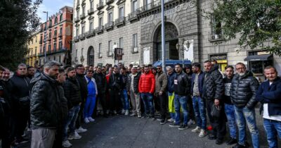 Copertina di Epatite A, le pescherie in difficoltà: “Disastro”