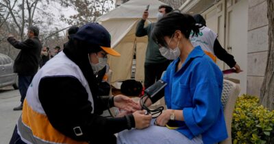 Copertina di Iran, intanto i raid colpiscono anche i civili e le prigioni. In tutto 1.500 iraniani uccisi