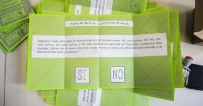 Copertina di 2006, 2016, 2026: il popolo italiano ha scelto ancora una volta la Costituzione del 1948