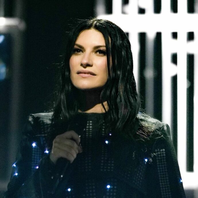 “Tre ragazzi si sono risvegliati dal coma con le mie canzoni. In uno di questi momenti io ero proprio lì, questo ti cambia tutto”: lo rivela Laura Pausini