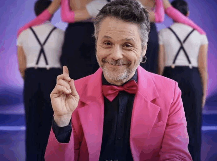 “La fine della relazione con Katia Follesa? Cambiare vita a quasi 50 anni non è stato semplice. Dopo il boom di Zelig sono caduto in un buco nero”: lo rivela Angelo Pisani