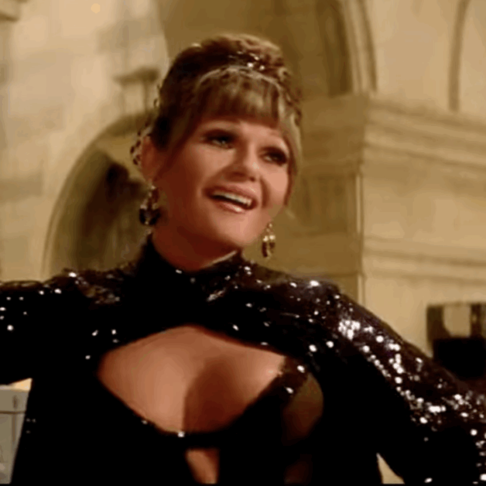 È morta Valerie Perrine, l’attrice aveva da anni il morbo di Parkinson. Il compagno: “Ha affrontato la malattia con incredibile coraggio e dignità, senza mai lamentarsi”