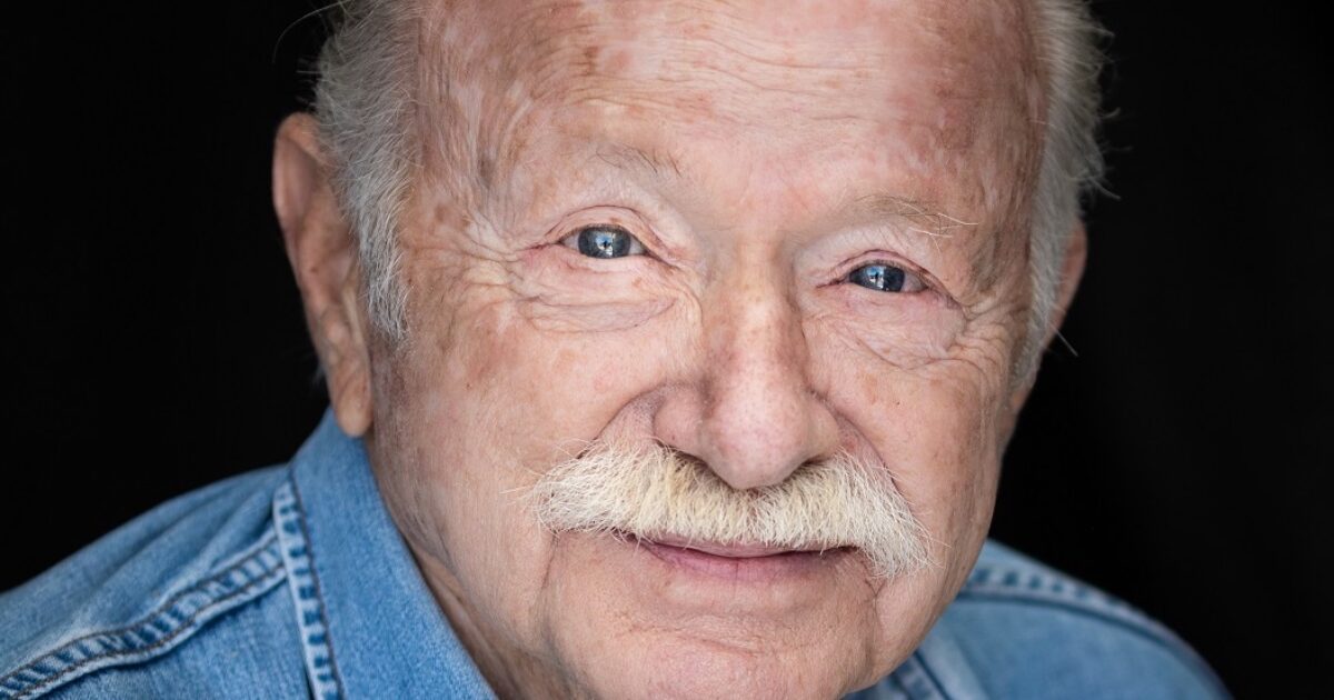 Gino Paoli, l’addio silenzioso e di classe. Funerali privati e le ceneri disperse sul lungomare di Boccadasse