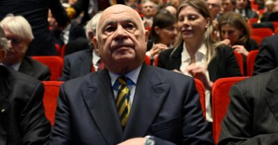 Copertina di Nordio si arrocca per difendere Bartolozzi. Poi cede. E Palazzo Chigi lo commissaria. Meloni-La Russa, lite su Santanchè. La premier minaccia di toglierle le deleghe