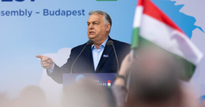 Copertina di Orbán ancora contro Zelensky: sospenderà progressivamente le forniture di gas all’Ucraina