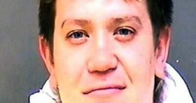 Copertina di Uomo senza mani né gambe uccide un amico a colpi di arma da fuoco e scappa col cadavere