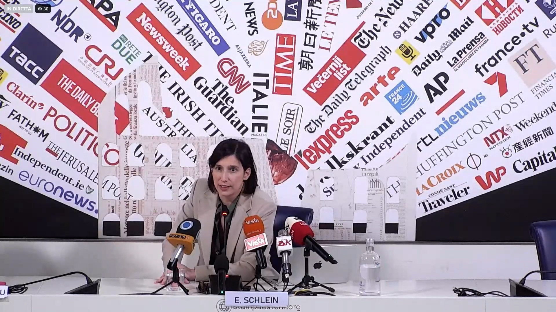 Schlein: “Dimissioni Delmastro e Bartolozzi tardive. Caso Santanché? Difficoltà nel governo, ci sono già conseguenze politiche dopo il referendum”