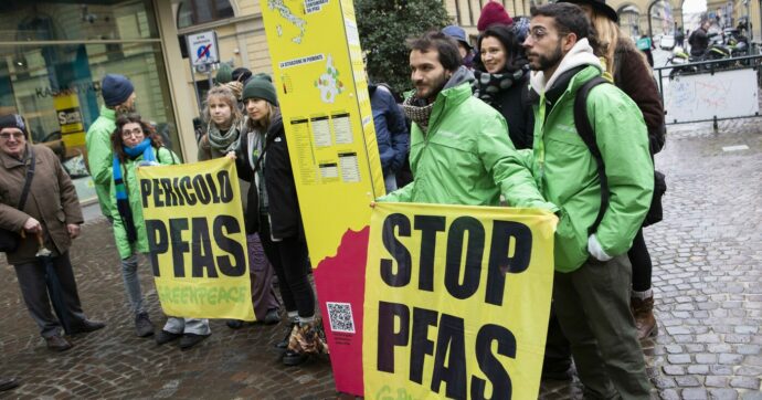 Pfas, mozione unanime della Regione ma controlli fermi: la Toscana in ritardo sulle analisi