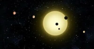 Copertina di “Non è un deserto vuoto”, la Terra 2.0 si avvicina grazie all’Intelligenza artificiale. Scoperti 118 nuovi mondi nascosti nei dati Nasa