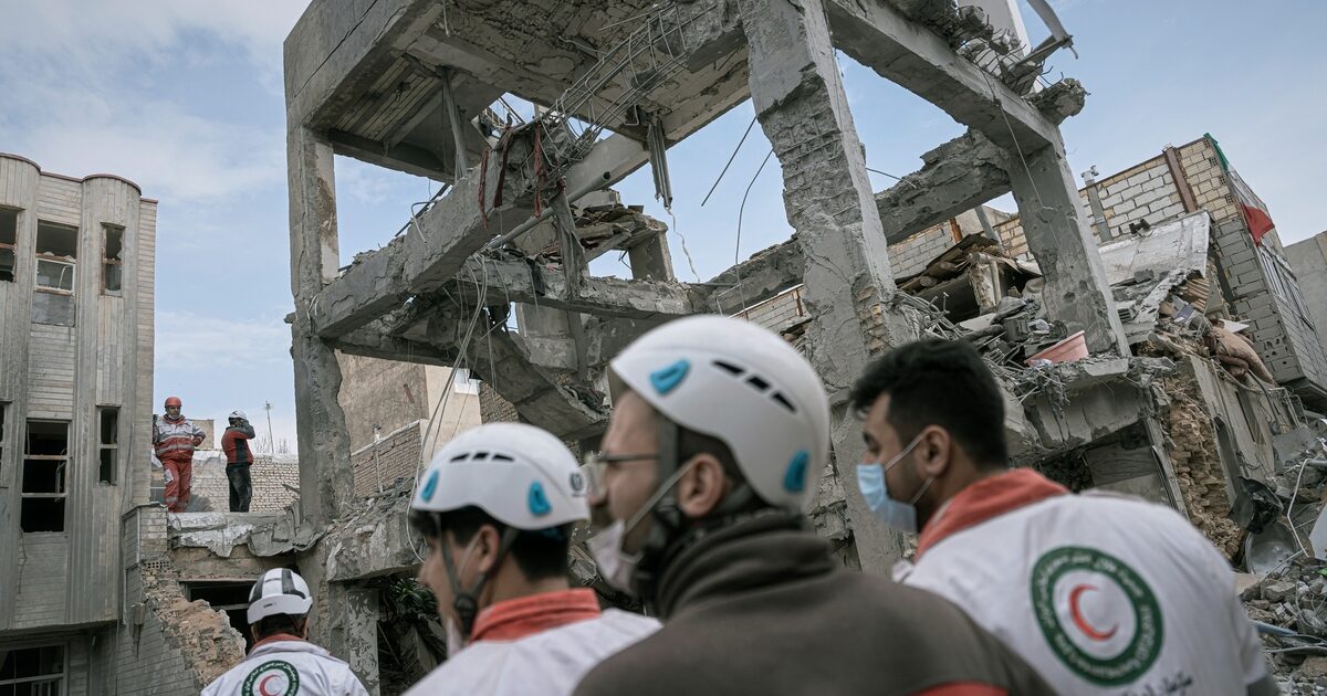 Cnn: “L’Iran si prepara all’invasione e piazza mine sull’isola di Kharg”. Media israeliani: “Idf ha attaccato su larga scala le infrastrutture di Teheran”