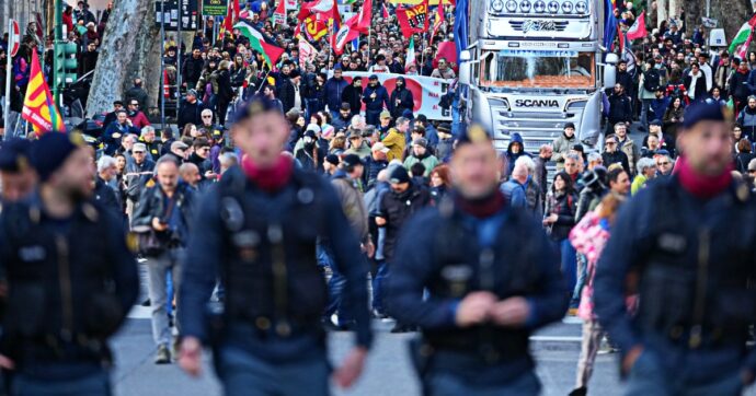 “No Kings”, oggi manifestazione a Roma: attese almeno 15mila persone
