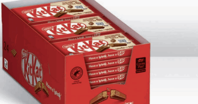 Copertina di Maxi furto di KitKat: sparito un camion con dentro 400mila barrette. Nestlè: “Rischio carenza nei negozi”