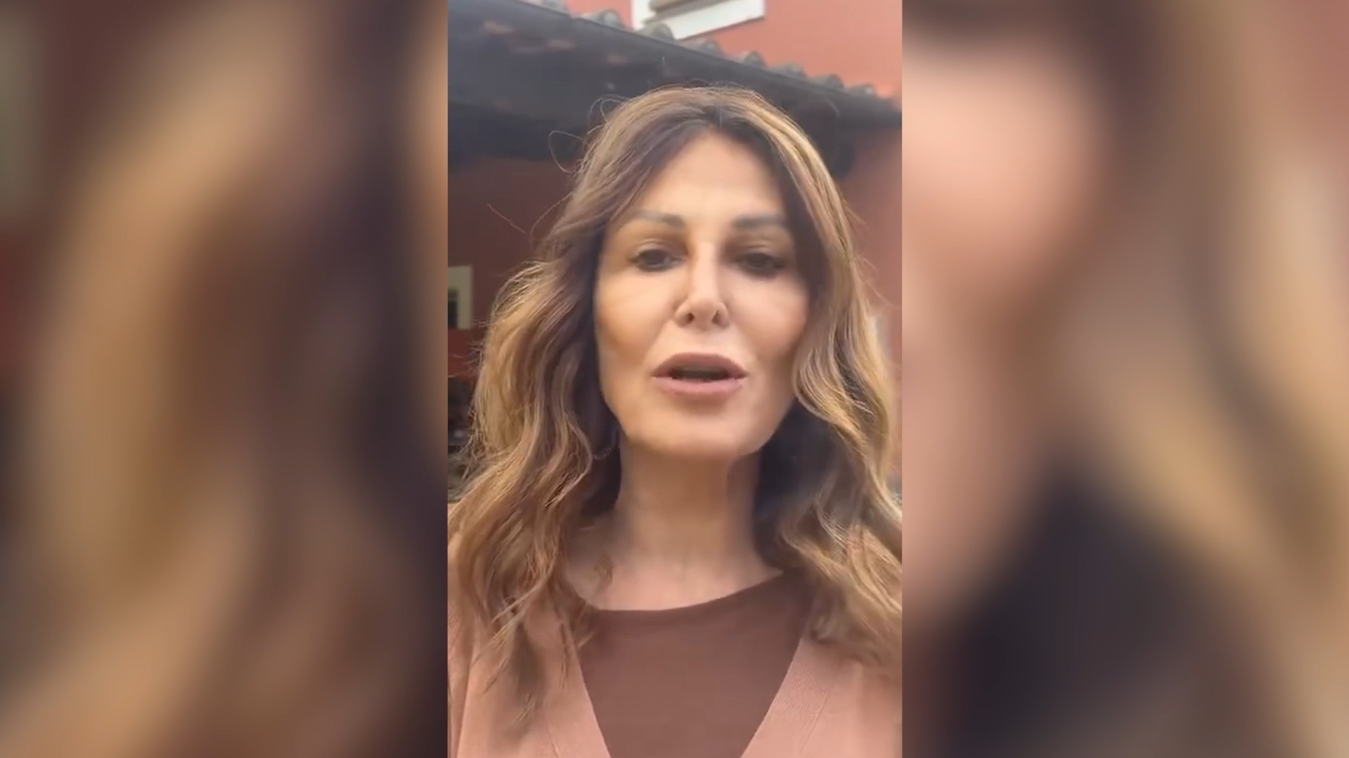 Il videomessaggio di Santanchè dopo le dimissioni: “La vita è lunga, bisogna sempre ricordarsi di essere una squadra”