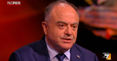 Copertina di Gratteri a La7: “Nella Prima Repubblica un avviso di garanzia era un macigno. Oggi lo si mette sui social per fare il perseguitato”