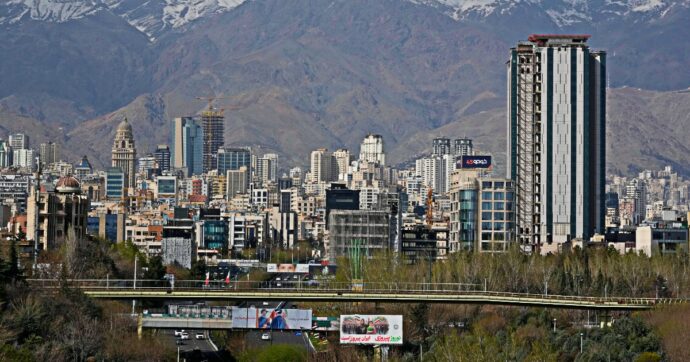 Iran, attacco a base Usa in Arabia: 29 feriti. Lo Yemen si unisce alla guerra: primo missile contro Israele