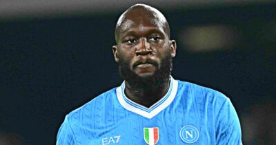 Copertina di Lukaku-Napoli, è braccio di ferro: ascesa e discesa di Big Rom. Ora rischia di finire fuori rosa