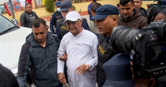 Nepal, arrestato l’ex premier Oli  per  repressione delle proteste