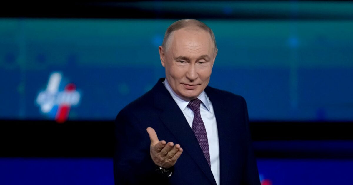 putin cancella debiti fino a 140mila dollari per chi si arruola la duma intanto punisce chi lascia la russia da Ilfattoquotidiano.it putin cancella debiti fino a 140mila dollari per chi si arruola la duma intanto punisce chi lascia la russia