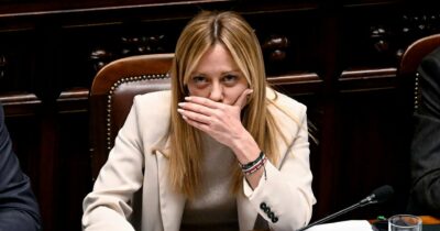 Copertina di Economia, guerre e psicosi anti-pm: intorno a Meloni la fronda per il voto