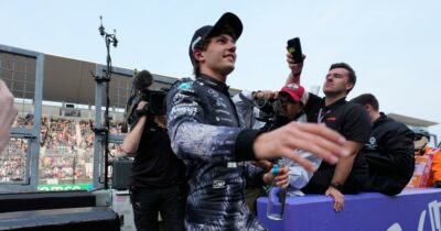 Copertina di Antonelli da impazzire in Giappone: sfrutta la safety car e vince la seconda gara consecutiva. 3° Leclerc | Ordine d’arrivo e classifica