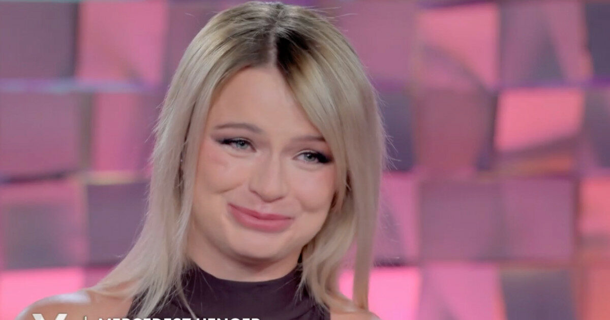 “Il parto è stata l’esperienza più brutta della mia vita, il travaglio è durato 19 ore. Il mio compagno è stato comprensivo nonostante tutti gli insulti che si è preso”: così Mercedesz Henger