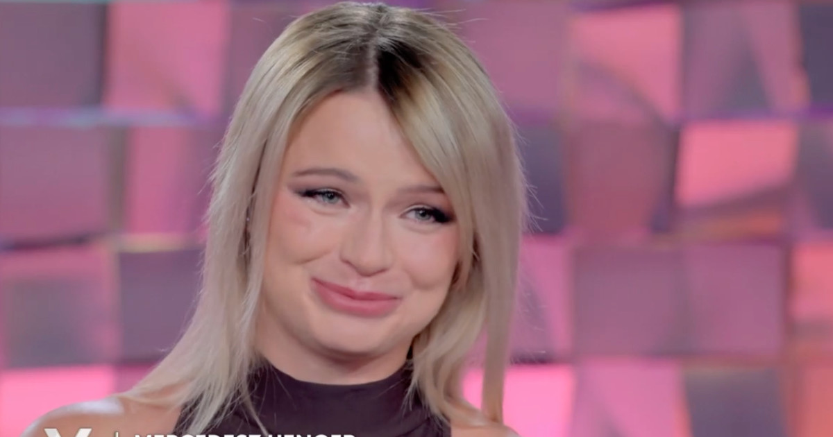 “Il parto è stata l’esperienza più brutta della mia vita, il travaglio è durato 19 ore. Il mio compagno è stato comprensivo nonostante tutti gli insulti che si è preso”: così Mercedesz Henger