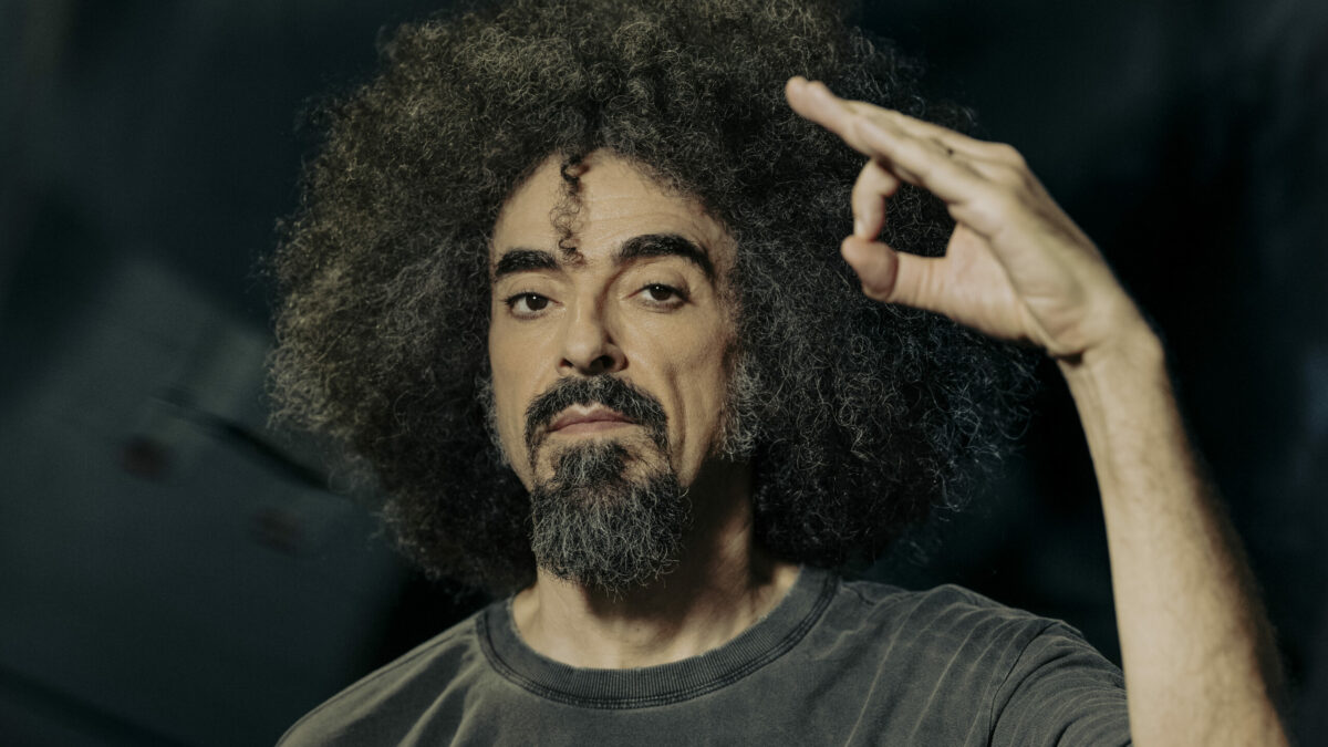 “Non so che fine farò, ve lo dico con molta sincerità. sono in una condizione particolare per cui non abbiate paura, lasciatemi andare”: Caparezza saluta i fan