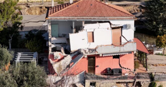Frana nel Teramano, il drone in volo sopra Silvi: edifici sventrati e case in bilico