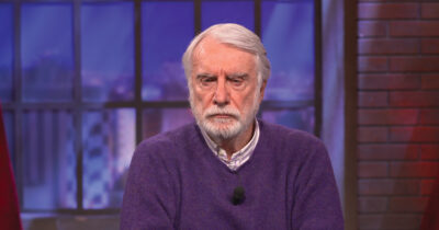 Copertina di Professoressa accoltellata da un 13enne, Crepet ad Accordi&Disaccordi: “C’è un iceberg sotto. Docente straordinaria, lo Stato dovrebbe darle un riconoscimento”