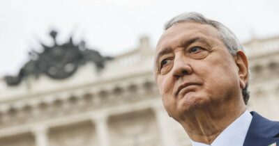 Copertina di Forza Italia, si raccolgono firme contro Barelli. E Marina smentisce anche di vedere Tajani