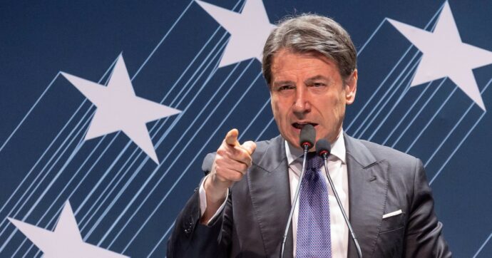 Conte: la Costituente per trovare nuove idee e altri voti per i gazebo