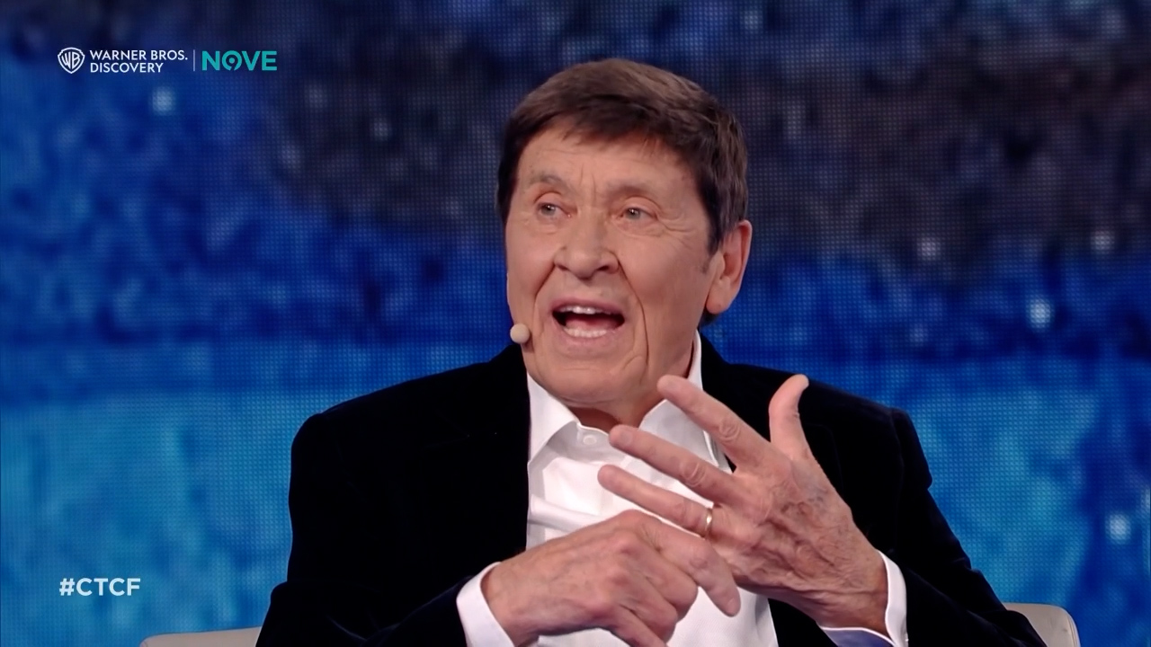 Gianni Morandi ricorda Gino Paoli a Che tempo che fa: “Lui ci convinse. Ci disse ‘ragazzi, il Cantagiro è bellissimo”