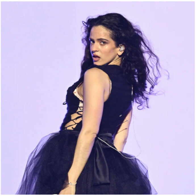 Rosalia interrompe il concerto perché sta male: scattano i rimborsi per i fan. Ecco la comunicazione, le modalità e i tempi