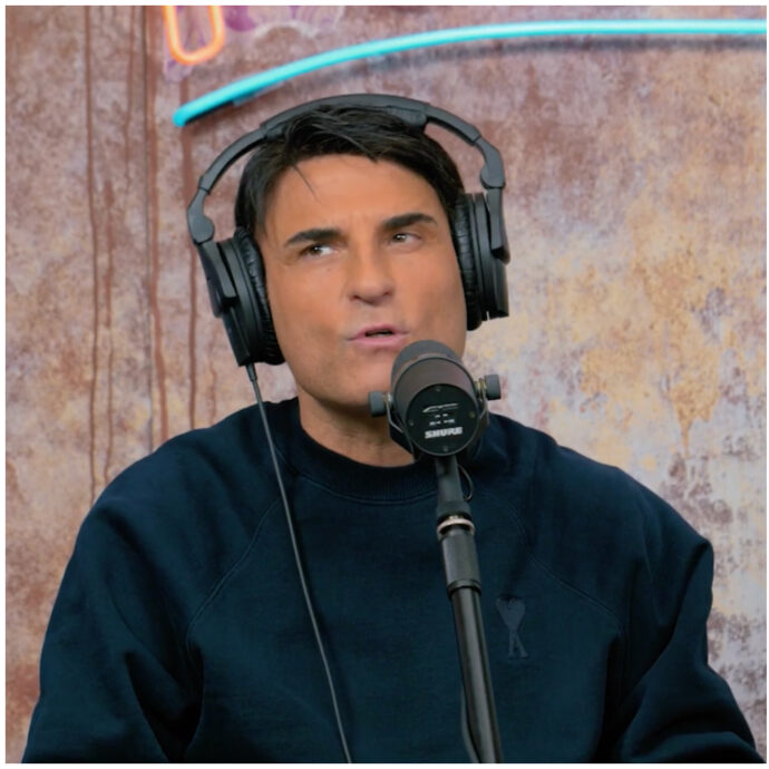 “Volevo solo salutarti, eravamo a Disneyland Paris, ma il tuo bodyguard mi ha bloccato. ‘Vai, cammina più in là’ mi ha detto”: così Sal Da Vinci a Fedez