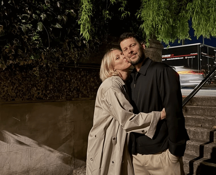 “Non so come faremo ma un modo lo troviamo”: Federica Pellegrini posta alcune foto prima del parto ma viene travolta dalle critiche. “Che patetica, col cesareo non te ne accorgerai”, lei replica a tono