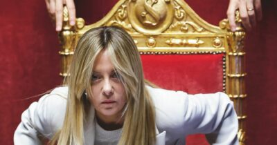 Copertina di Meloni va in Aula dopo Pasqua. Ma prima vuol cambiare Urso