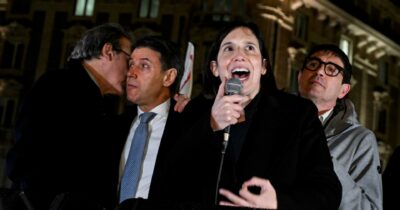 Copertina di L’opposizione a Crosetto: “Perché è uscita la notizia di Sigonella?”